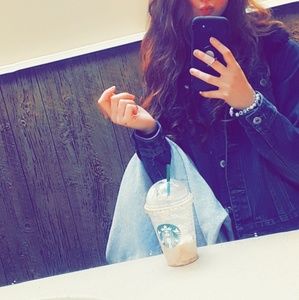 meet your posher, elizabeth 💘